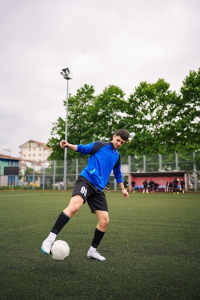 الأهلي السعودي يتألق اليوم في آسيا