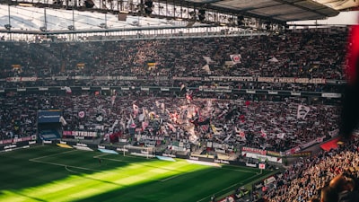 الدوري الإنجليزي اليومترتيب الفرق وأبرز التطورات