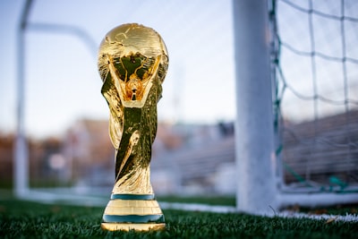 موعد قرعة دوري أبطال أوروبا دور الـ16 لعام 2025