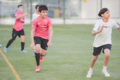 ماتش ليفربول ضد توتنهام مباشرمواجهة نارية في الدوري الإنجليزي